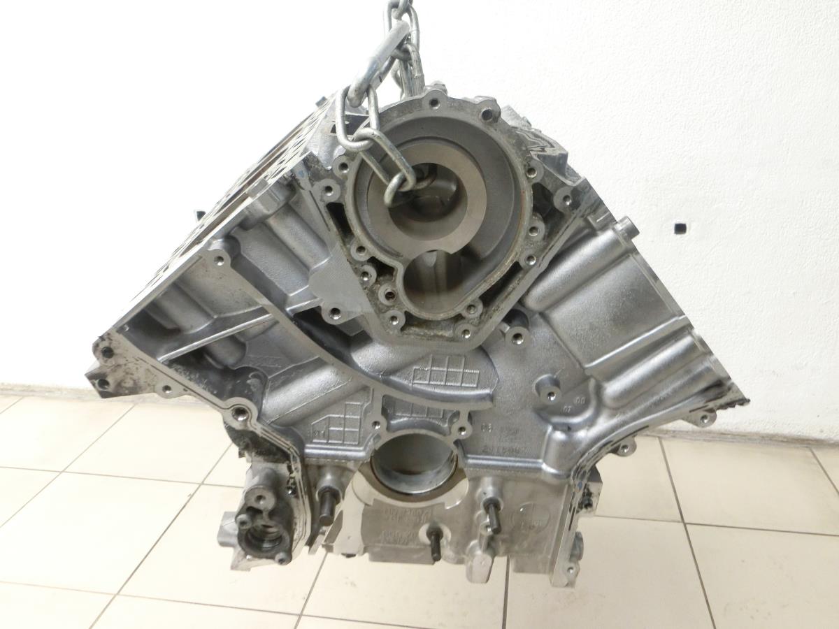 Engine Block for ENGINE V8 too for Table conversion Porsche Cayenne 9PA