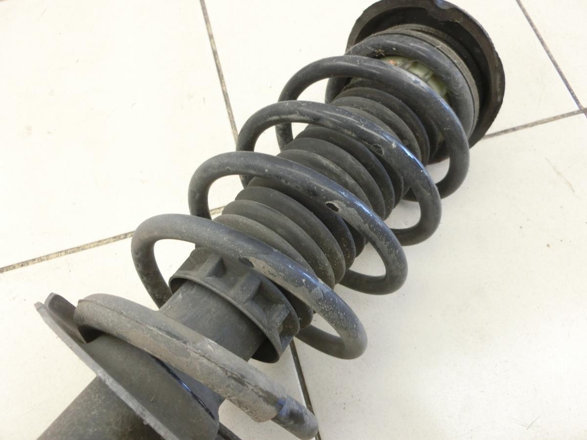 Shock Absorber Suspension Strut Front Right for Peugeot 207 CC WD 0915