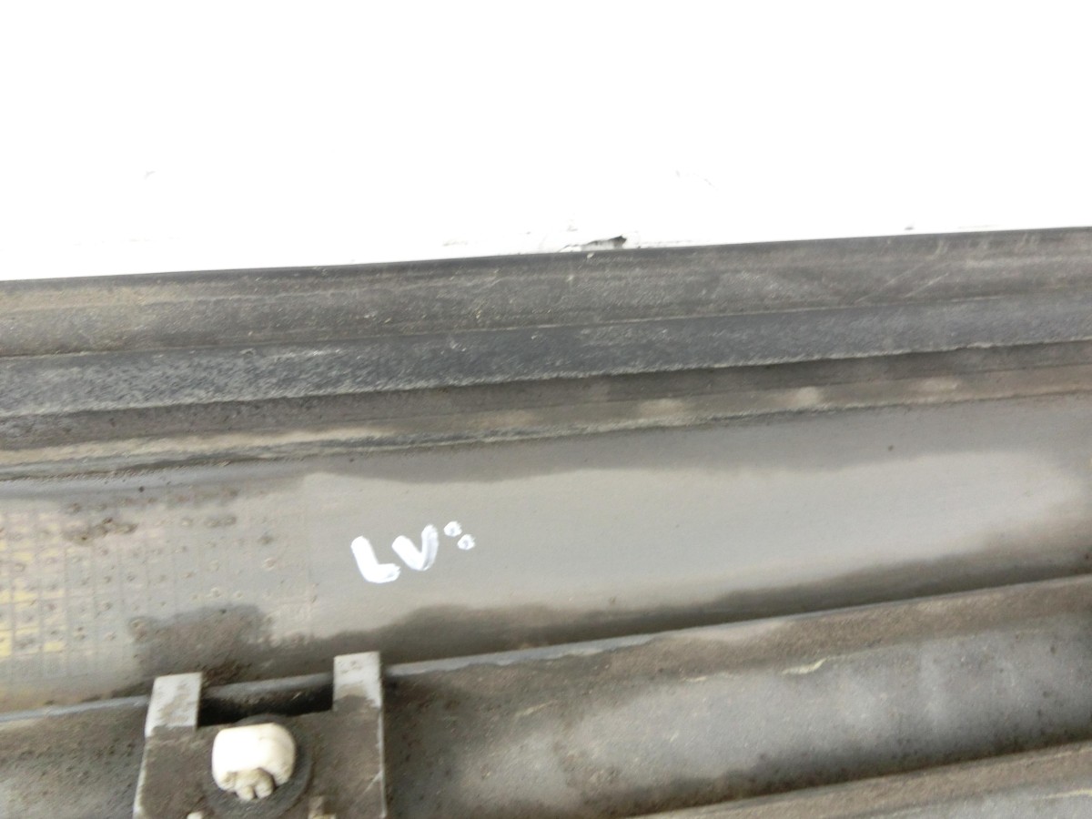 Land Range Rover L322 05-09 Türleiste Beplankung Links Vorne Aussen Land Range Rover L322 05-09 20.09.2006 LR006222... Vorschau 5