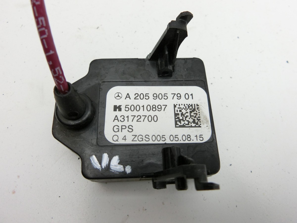 Mercedes X253 15-19  Antenne GPS Empfänger A2059057901 50010897
