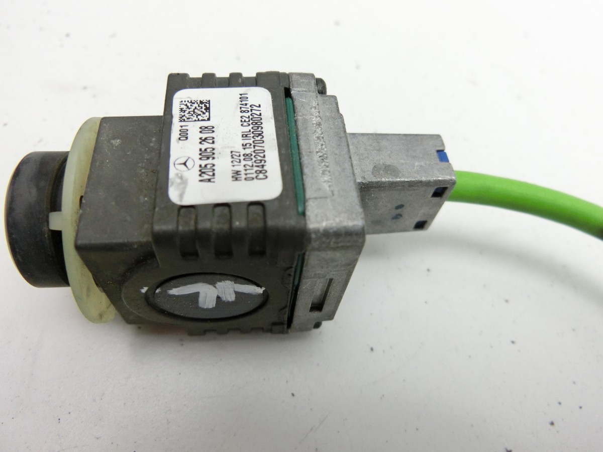 Mercedes X253 15-19 CDI 2,2 125KW  Kamera Frontkamera Sensor Links Vorne A2059052608