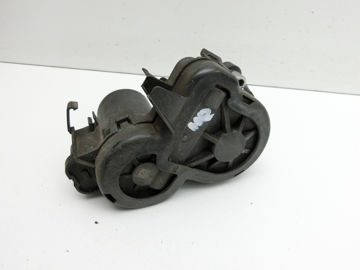 Mercedes X253 15-19 CDI 2,2 125KW  Stellmotor Parkbremse Bremssattel Hinten Rechts