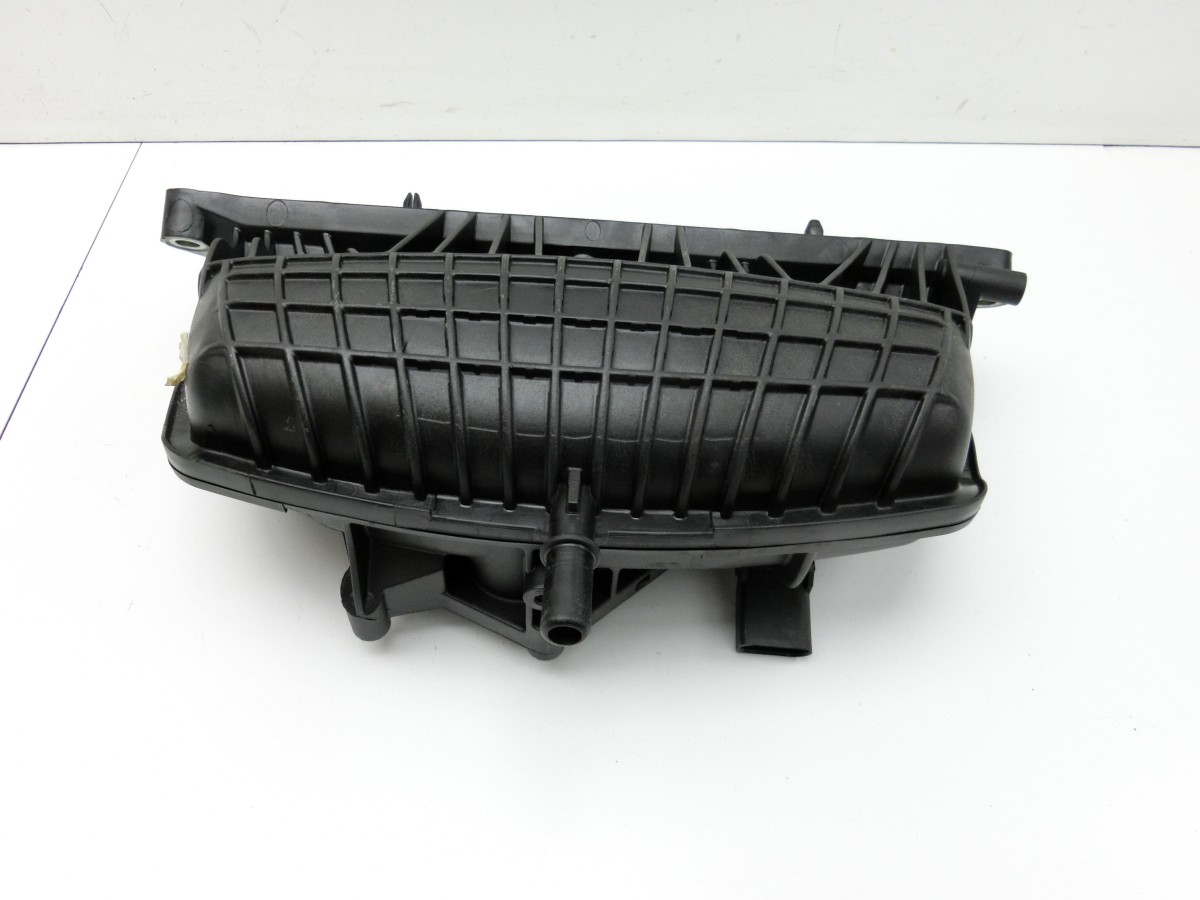 VW Touran 1T3 06-10 1,4 103KW CAVC  Ansaugbrücke Ansaugkrümmer 03C129711AE