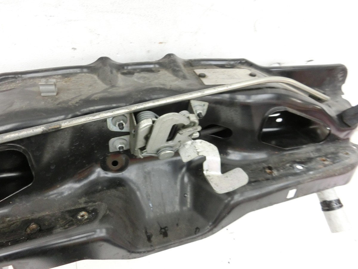 Citroën Jumper 250 14-24 HDI 2,0 120KW  Oberteil für Schlossträger Frontmaske Träger
