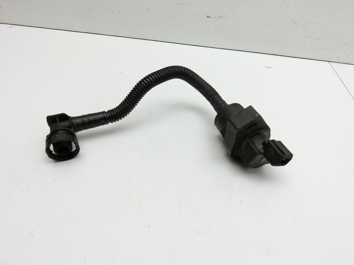 BMW 1er E82 07-11 3,0 160KW  Tankentlüftungsventil Ventil 7572234 7572231 7572234-01
