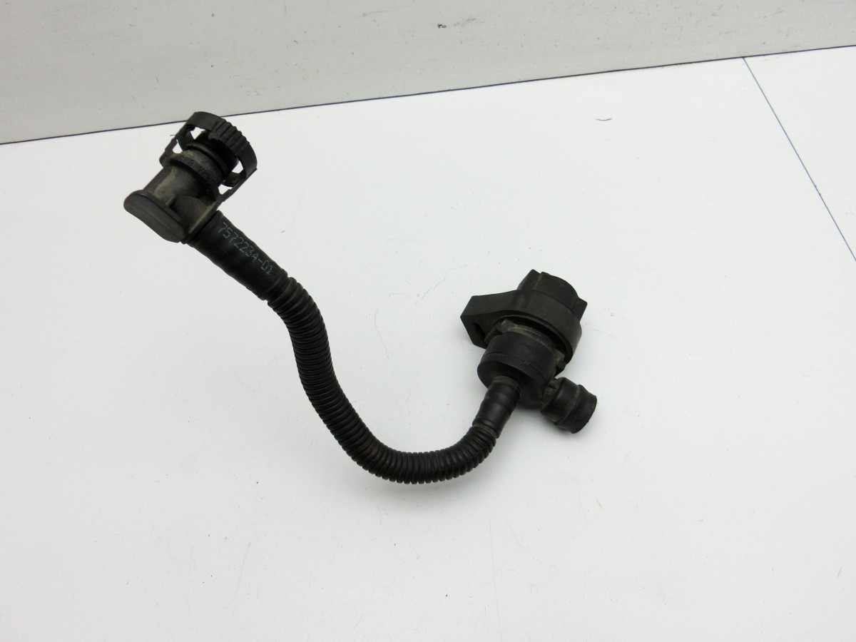 BMW 1er E82 07-11 3,0 160KW  Tankentlüftungsventil Ventil 7572234 7572231 7572234-01