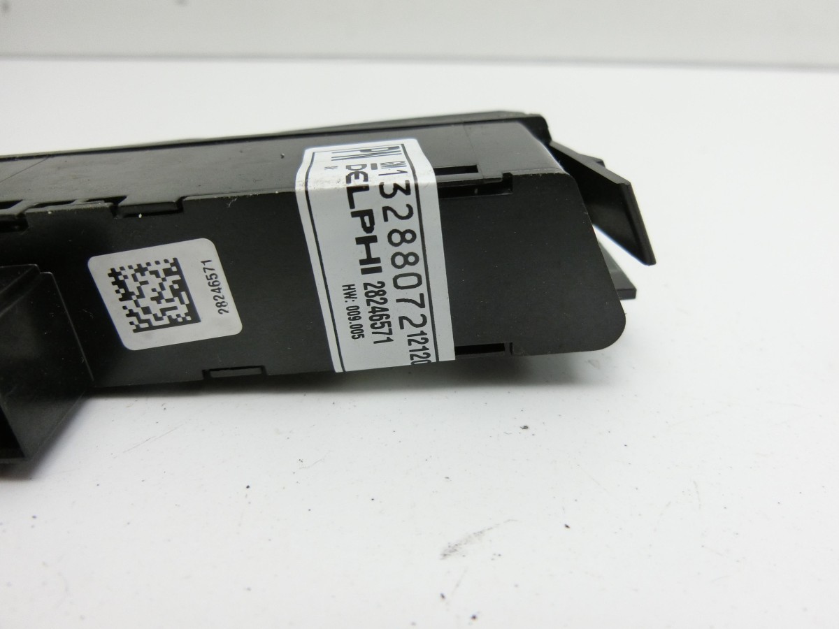 Opel Astra J 12-18  Schalter Taster ESP 13288072 28246571
