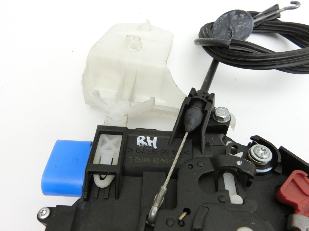 VW Touran 1T3 10-15   Türschloss Stellmotor Zentralverriegelung Rechts Hinten 3D4839016K
