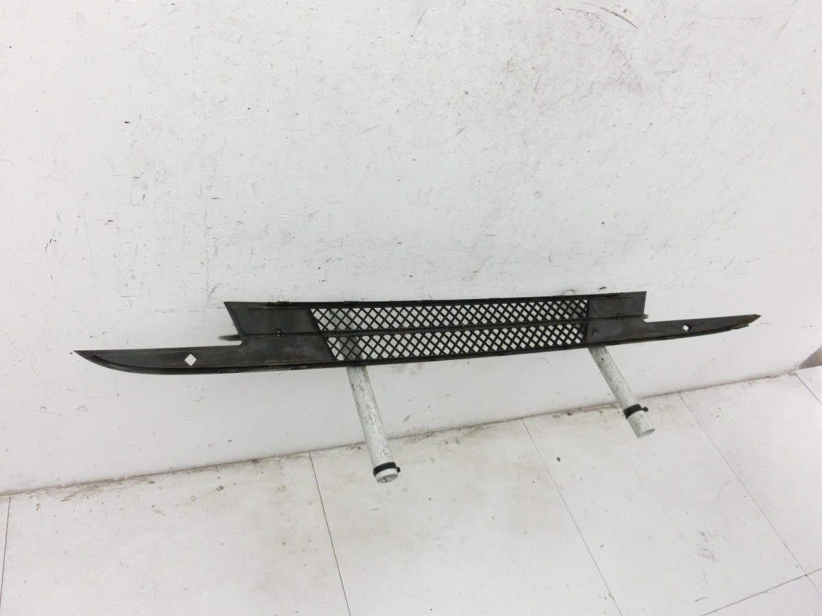 BMW E81 1er 116i LCI 07-13  Wischerabdeckung Abdeckung für Wischermotor Vorne 7182367 51117182367