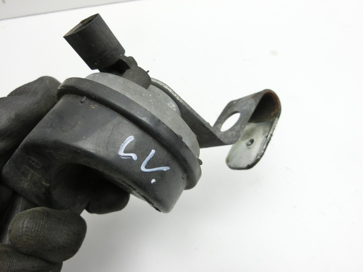 BMW E81 1er 116i LCI 07-13  Hupe Signalhorn Tieftöner Links 7195540 61337195540