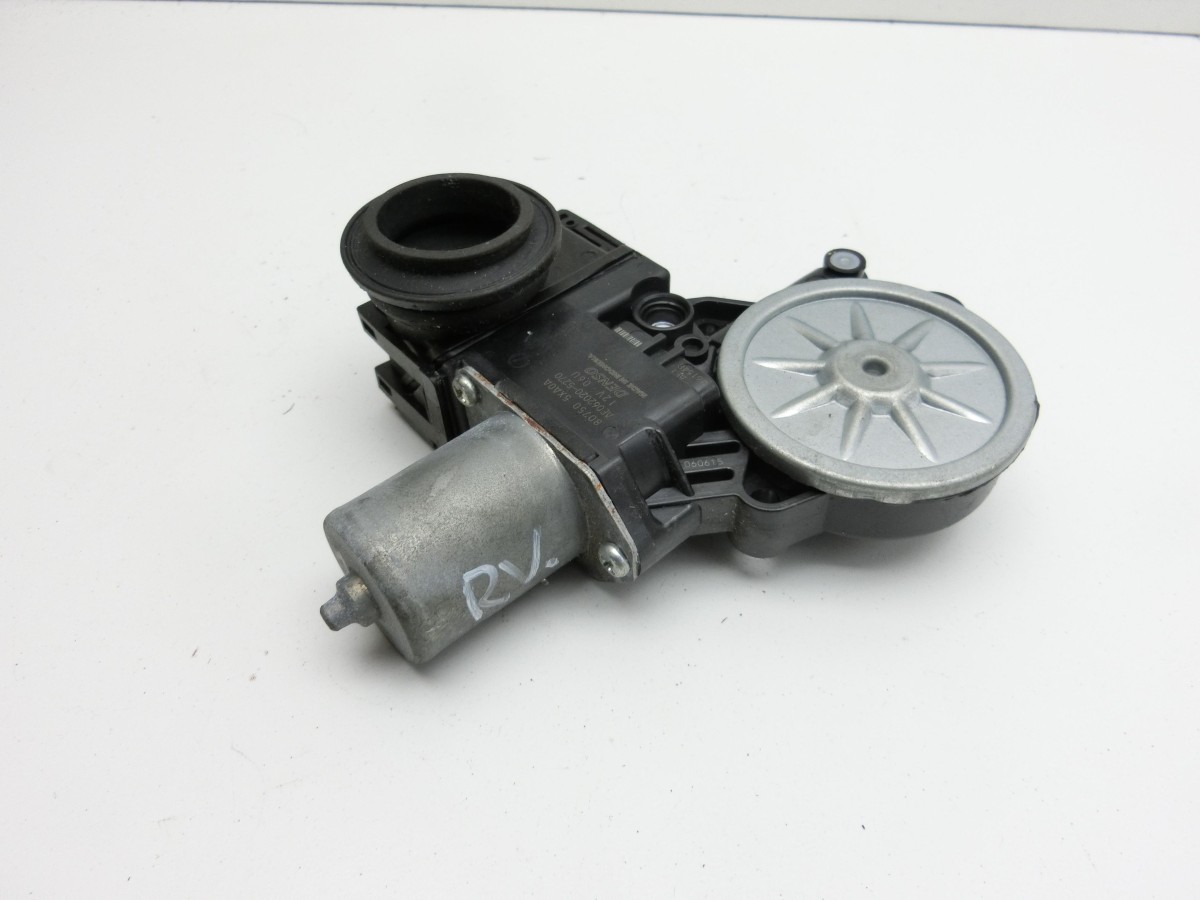 Mercedes X-Kl 470 X220d 17-20   Fensterhebermotor Rechts Vorne 807505XA0A AE062020-5270