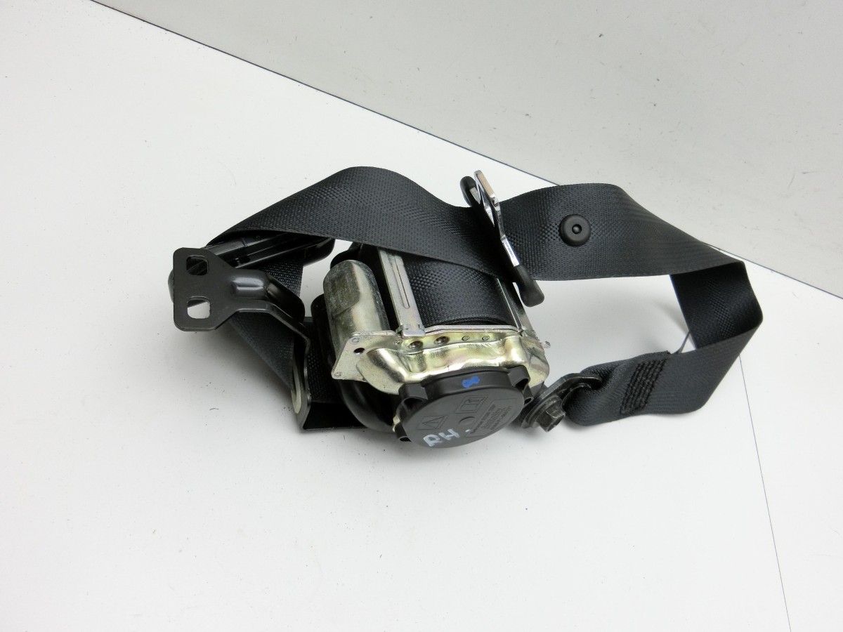 Mercedes X-Kl 470 X220d 17-20   Gurt Sicherheitsgurt Rechts Hinten 888845XA0A 637605100