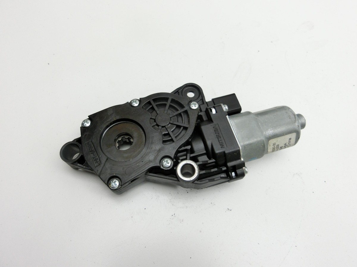Mercedes X-Kl 470 X220d 17-20  Stellmotor Sitzverstellung Sitzmotor Rechts Vorne 148X0-A0000-00 WR14A-009