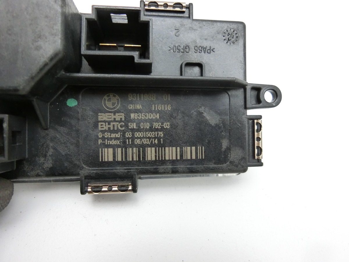 BMW F11 530dx 10-14  Steuergerät SG Regler Regelwiderstand für Lüfter 9311938 9311938-01 5HL010792-03 W8353004