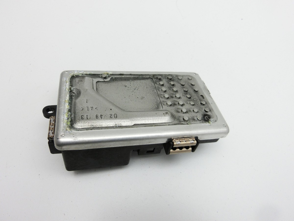 BMW F11 530dx 10-14  Steuergerät SG Regler Regelwiderstand für Lüfter 9311938 9311938-01 5HL010792-03 W8353004