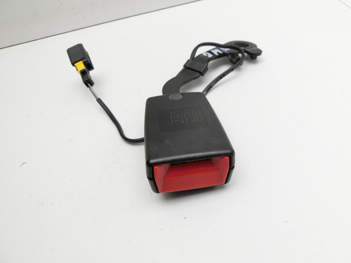 Peugeot 5008 I T87 09-13   Gurtschloss Rechts Hinten mittlere Reihe 9681984480 34039808 B271009