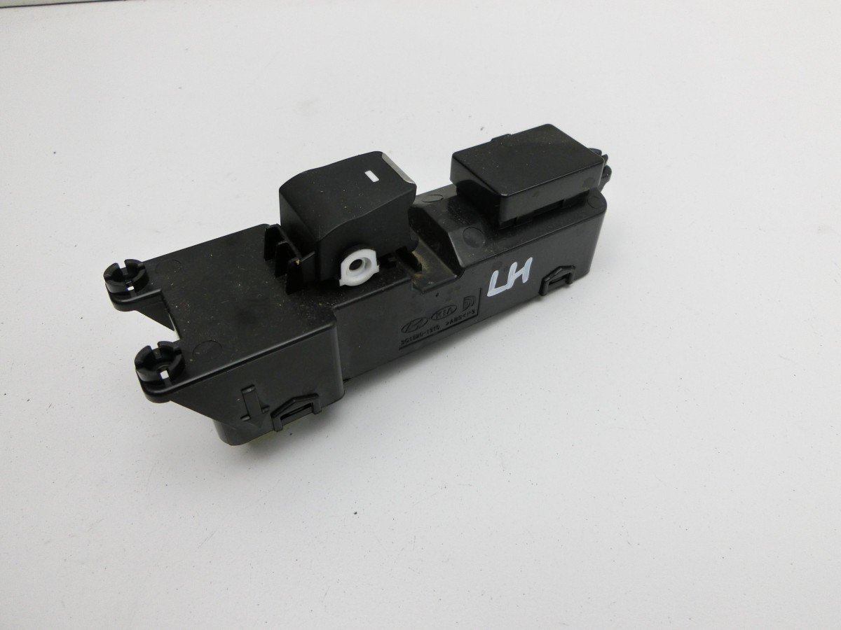 Hyundai Tucson TL 18-20   Fensterheberschalter Schalter Links Hinten 93580D30104X 93580-D3010