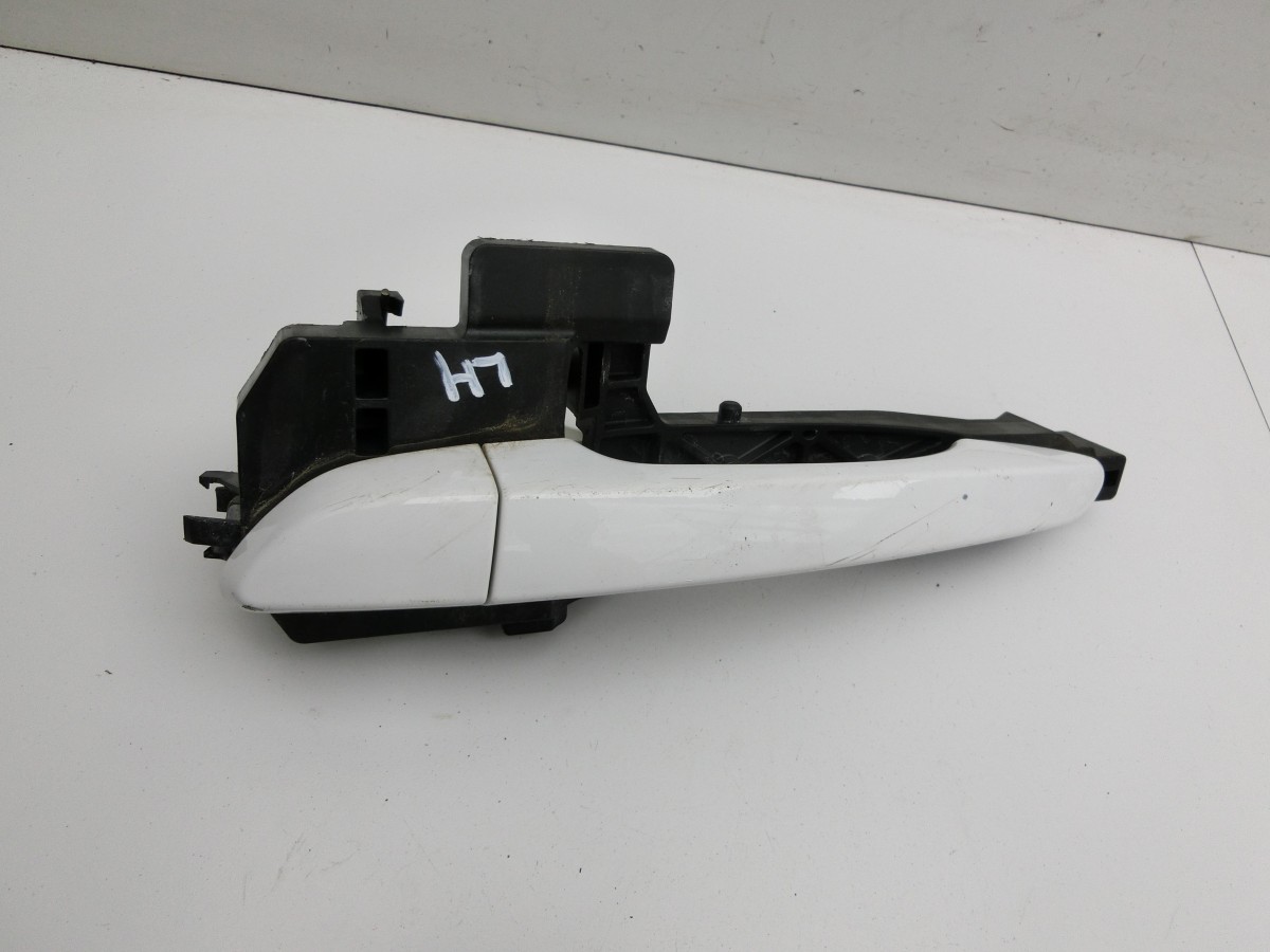 Hyundai Tucson TL 18-20   Türgriff Griff aussen Links Hinten            82651D7000