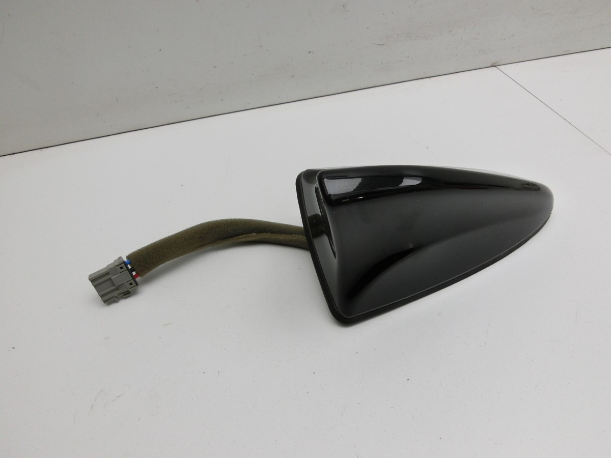 Hyundai Tucson TL 18-20  Antenne Dachantenne 96210-D7300EB R1908190364