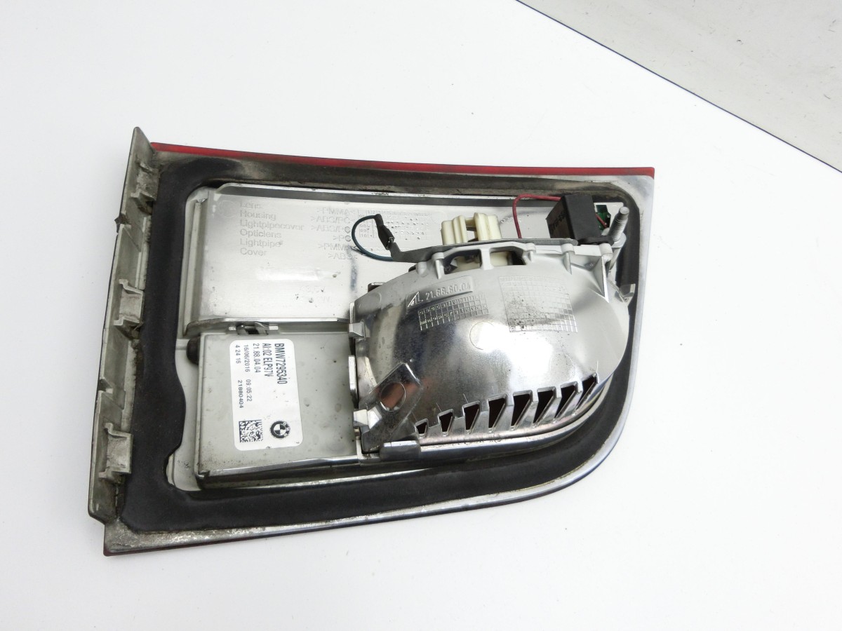 BMW X5 E70 07-10   Rückleuchte Heckleuchte für Klappe Innen Rechts 63217295340 7295340