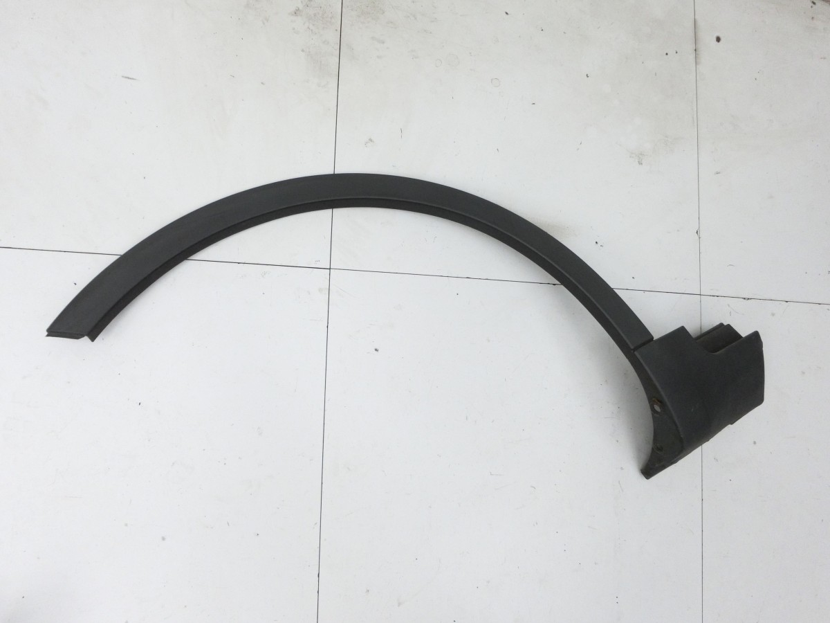 Ford Kuga I 08-12  Leiste Zierleiste für Kotflügel Links Vorne F8         8V41-S16D239-AD
