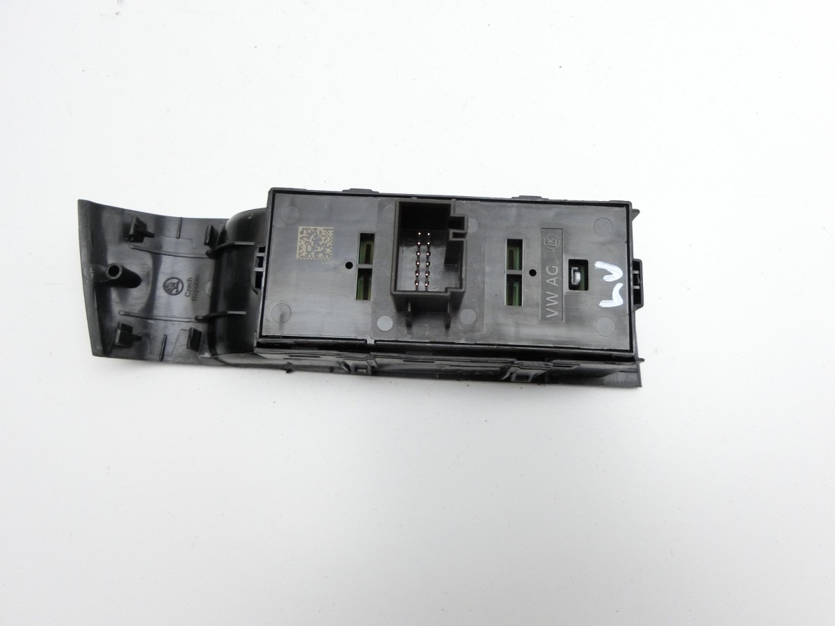 Skoda Fabia III NJ 14-18 5T  Fensterheberschalter Schalter Links Vorne 10130925-02S 6V1959857A