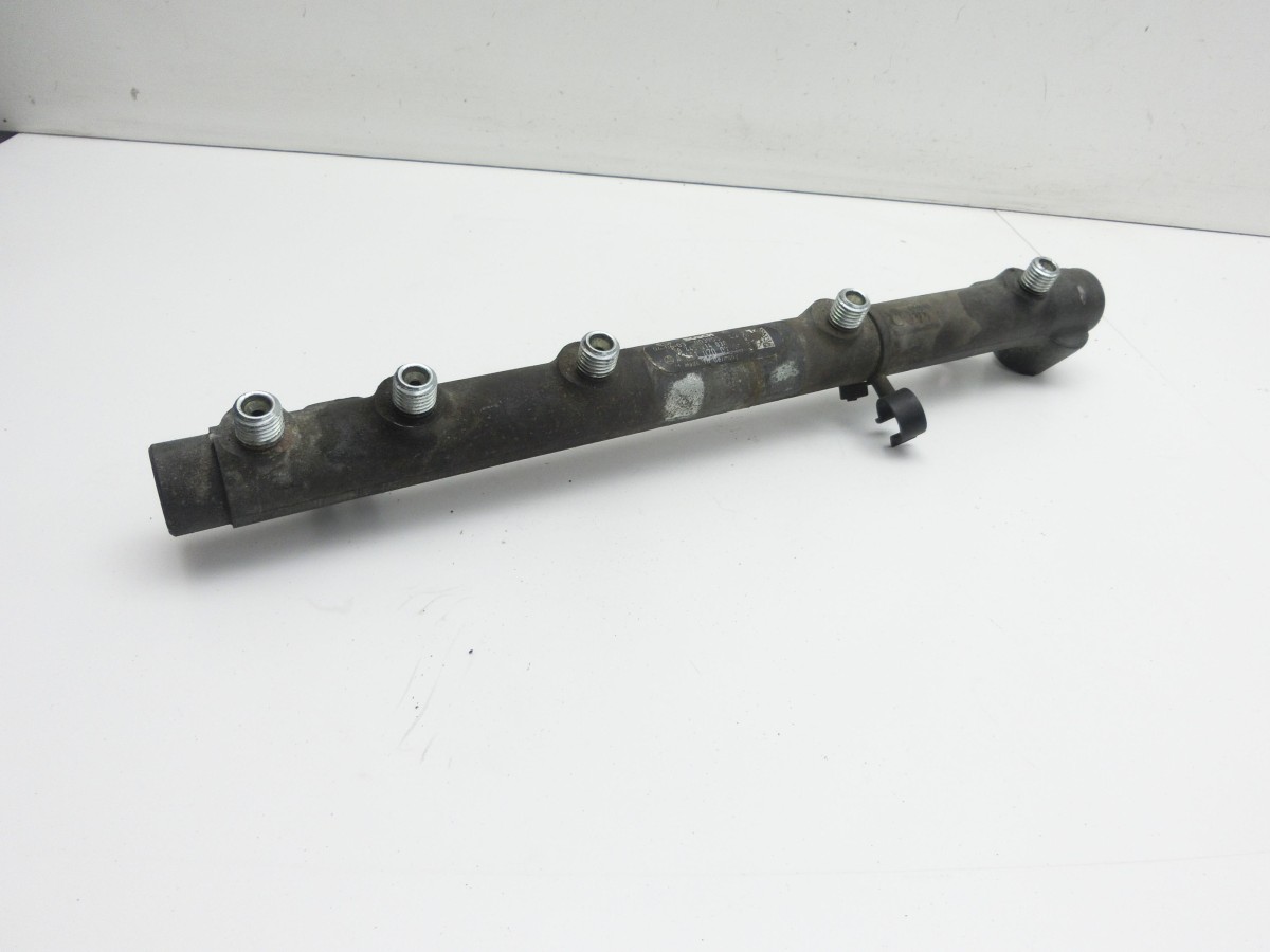Mercedes Viano Vito W639 03-10 CDI 2,2 110KW  Hochdruck Verteiler Verteilerrohr A6110700395 0445214038
