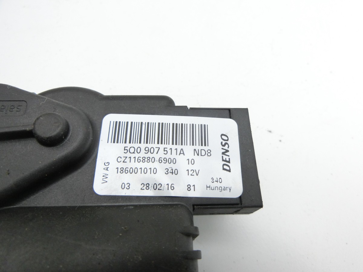 VW Passat 3G 14-19  Luftklappenstellmotor Stellmotor Pos.3 5Q0907511A CZ116880-6900