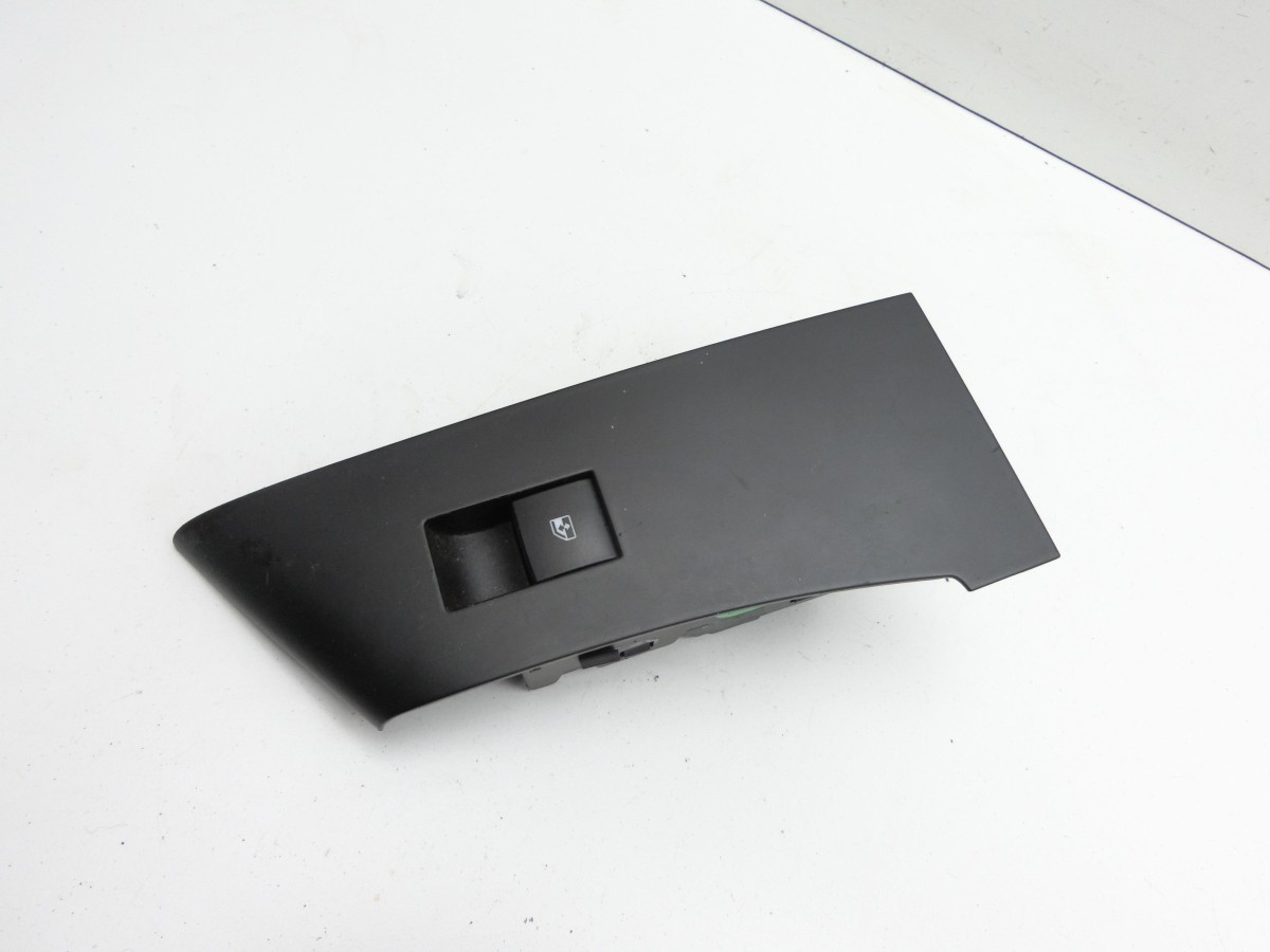 Opel Astra J GTC 11-18 3T  Fensterheberschalter Schalter Rechts Vorne 13301886