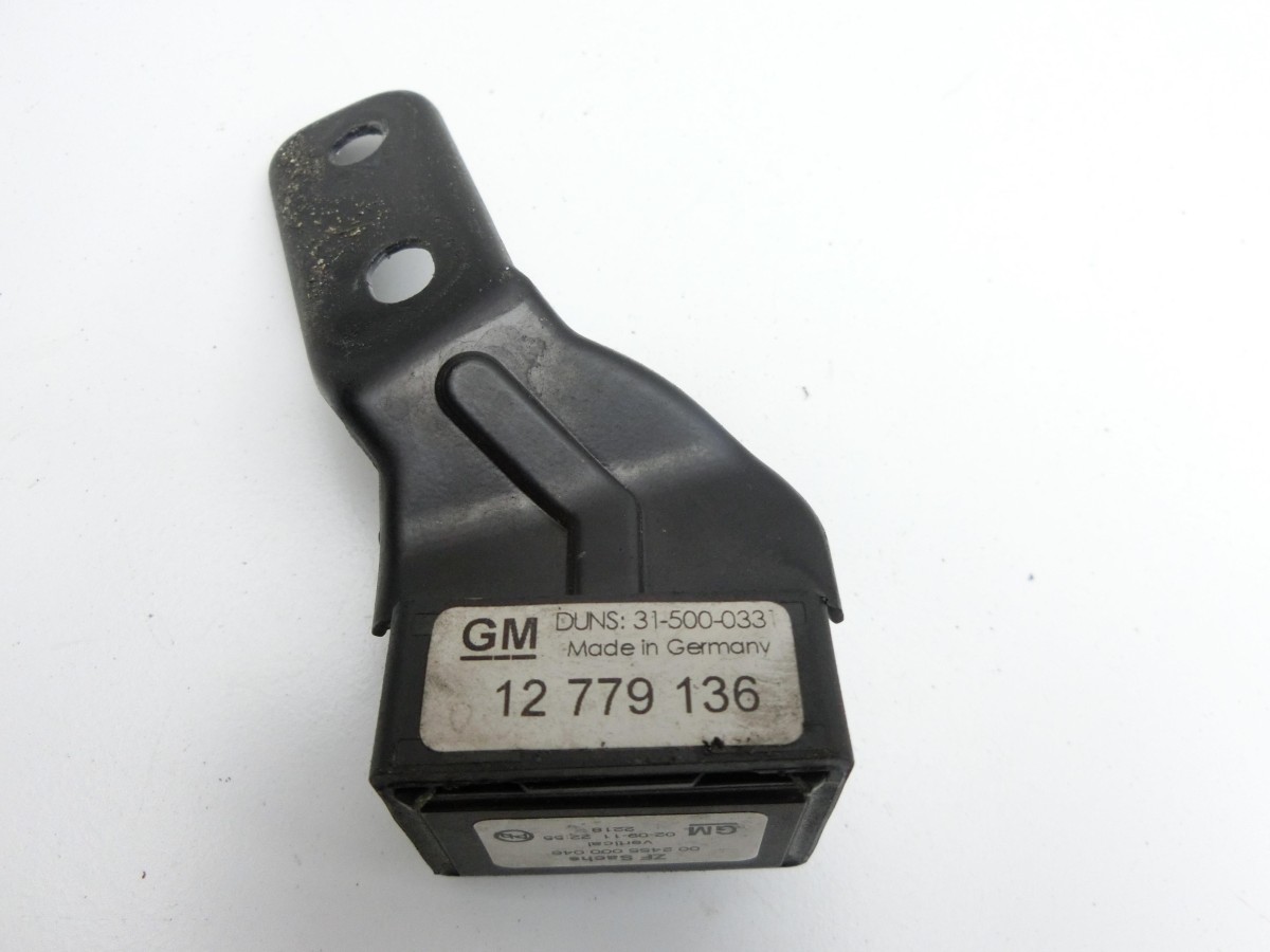 Opel Astra J GTC 11-18  Sensor IDS+ CDC Rechts Vorne für Fahrwerk 12779136 002455000046