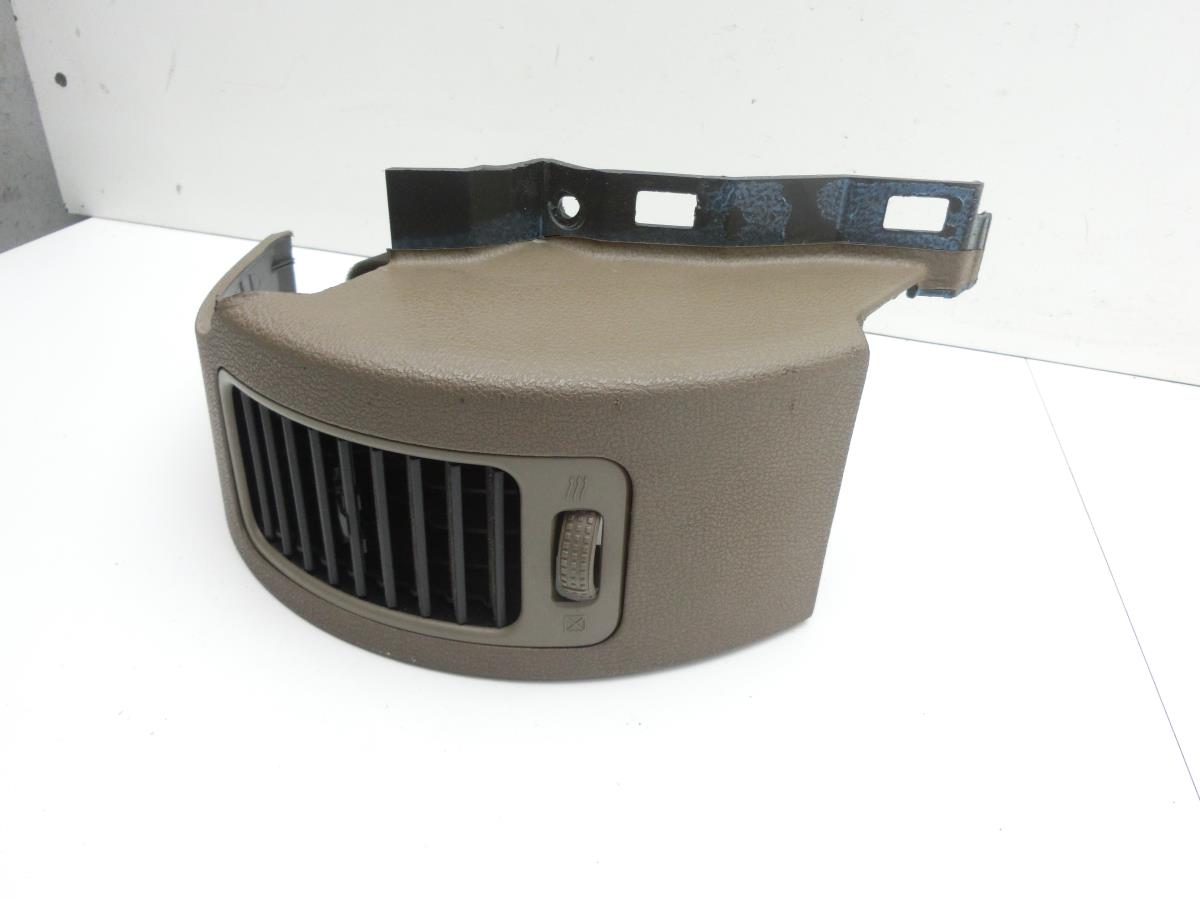 Nissan Nissan Pathfinder R51 05-10  Luftdusche Luftdüse Rechts 68760EB300