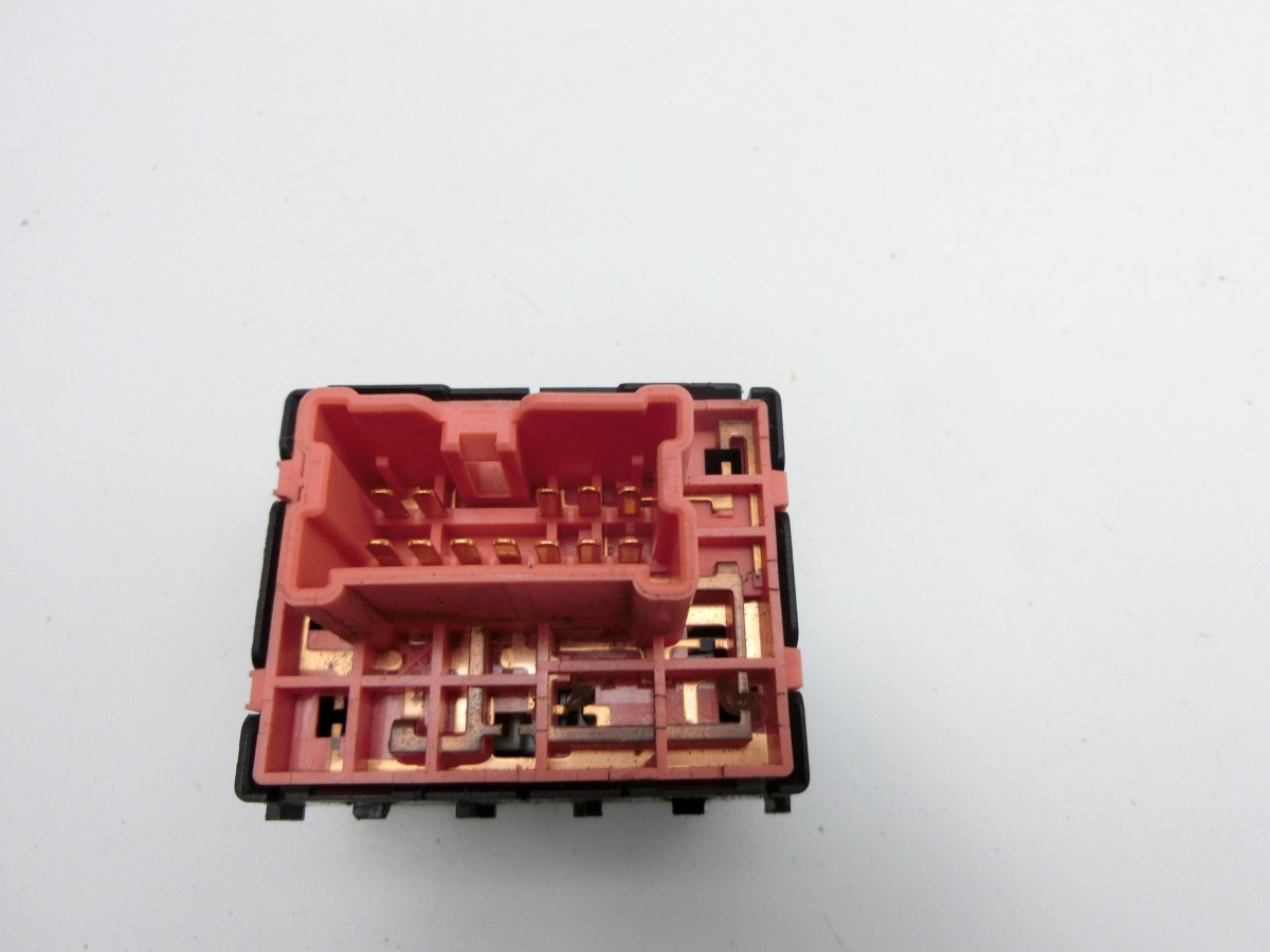 Nissan Nissan Pathfinder R51 05-10  Spiegelverstellung Aussenspiegel Schalter 25570AX005