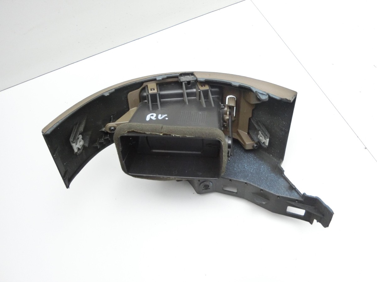 Nissan Nissan Pathfinder R51 05-10  Luftdusche Luftdüse Rechts 68760EB300