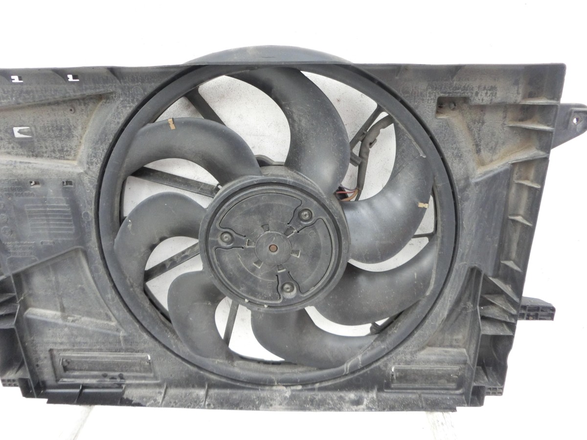 Opel Astra K B16 15-19 CDTi 1,6 100KW  Lüfter Ventilator f. Kühler 13356651 0130707409