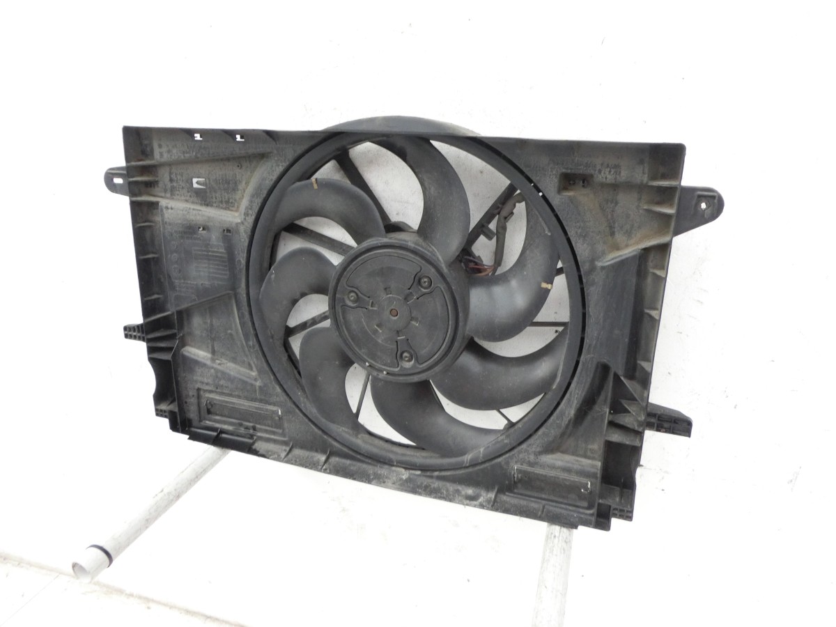 Opel Astra K B16 15-19 CDTi 1,6 100KW  Lüfter Ventilator f. Kühler 13356651 0130707409