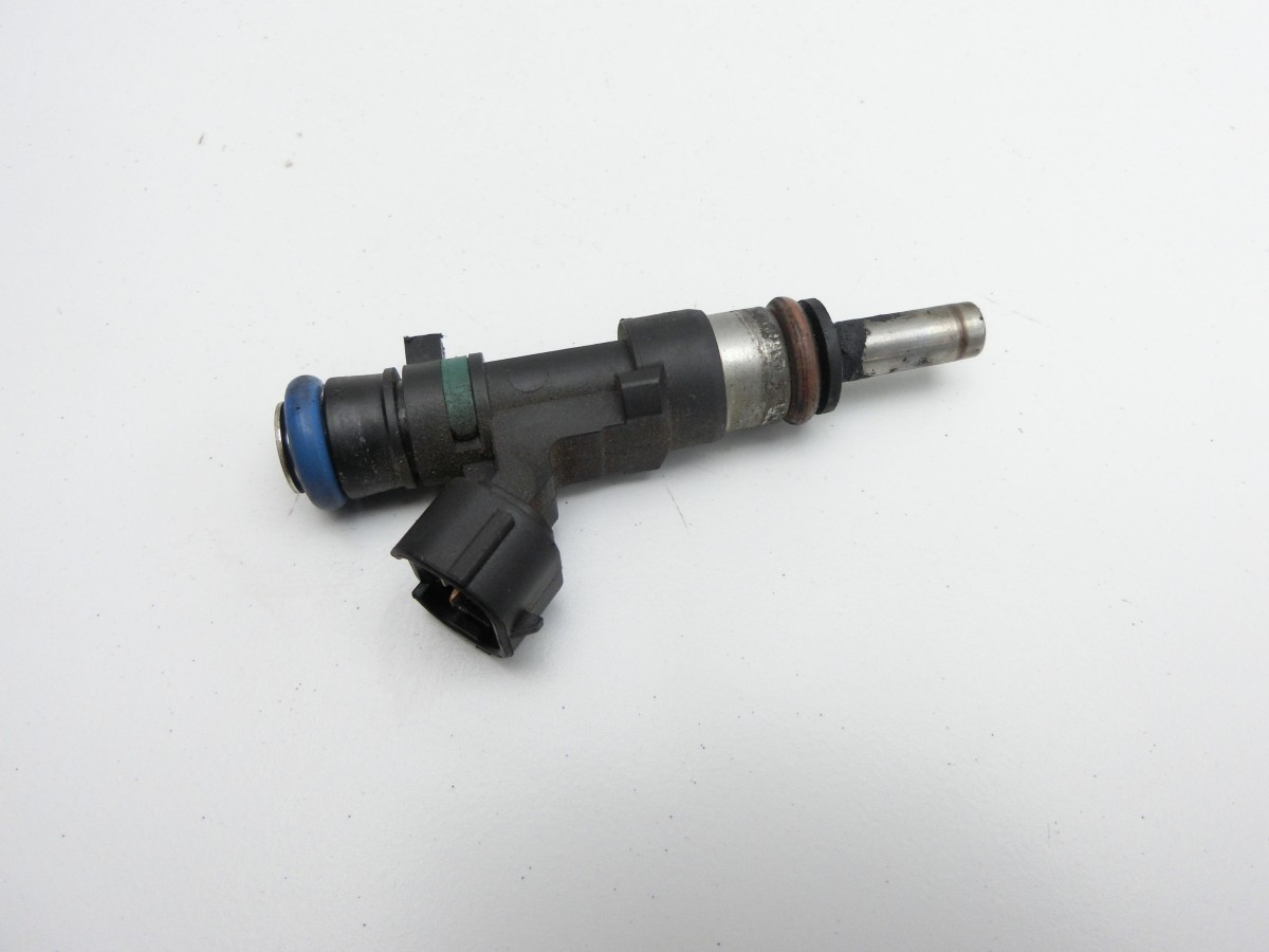 Dacia Logan 13-16 0,9 66KW  Injektor Einspritzdüse Rail Zyl.3 166008740R H8201203141