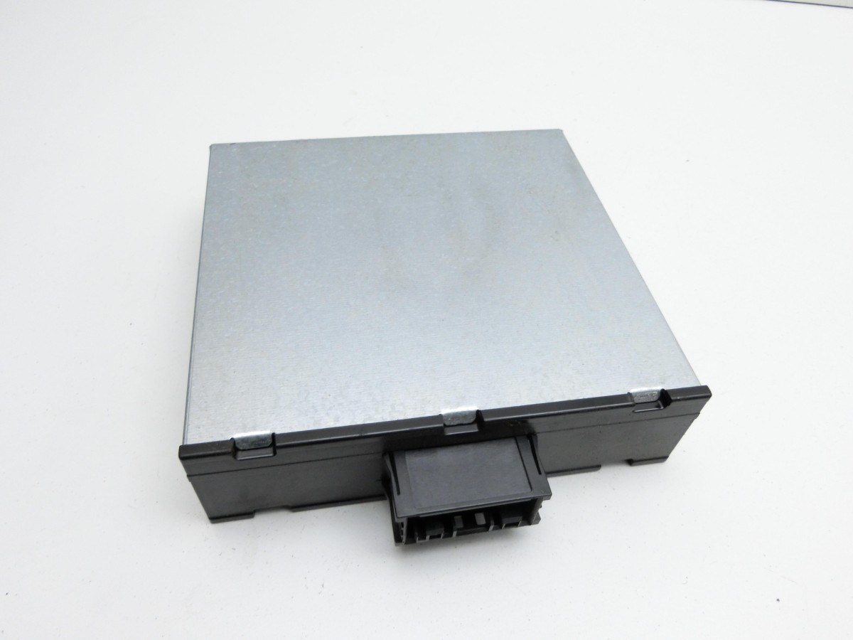 BMW X1 E84 X18D 09-12  Steuergerät ECU Modul SG 12V DCDC-Wandler Spannungsstabilisator 9253208 61429253208 61.42-9253208-01 8ES00947921