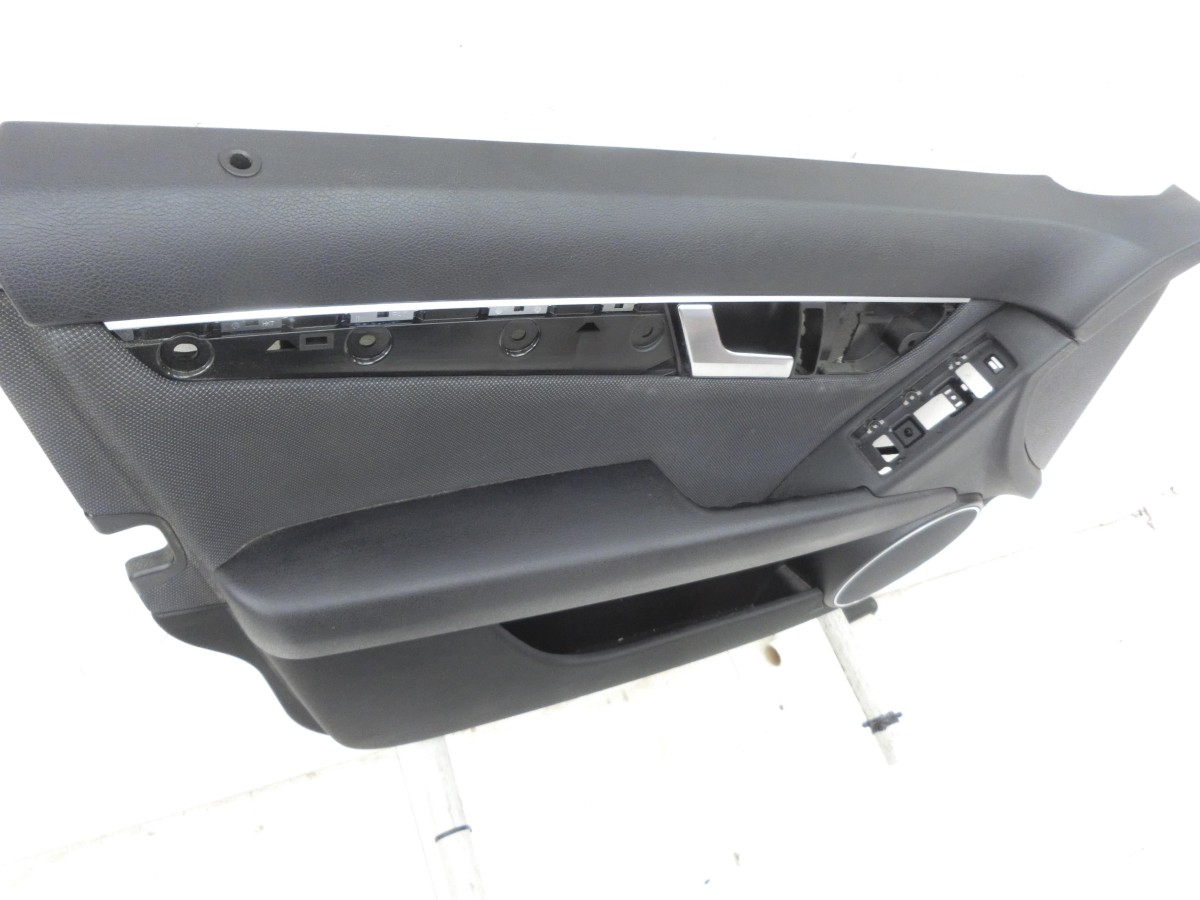 Mercedes S204 W204 11-15  Kombi  Türverkleidung Türpappe Links Vorne A2047200589 A2047209370