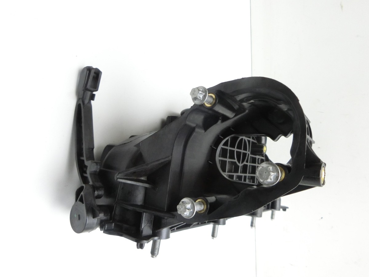 Mercedes S204 W204 11-15  CDI 2,1 125KW 651911  Ansaugbrücke Ansaugkrümmer m. Drallklappen A6510900037