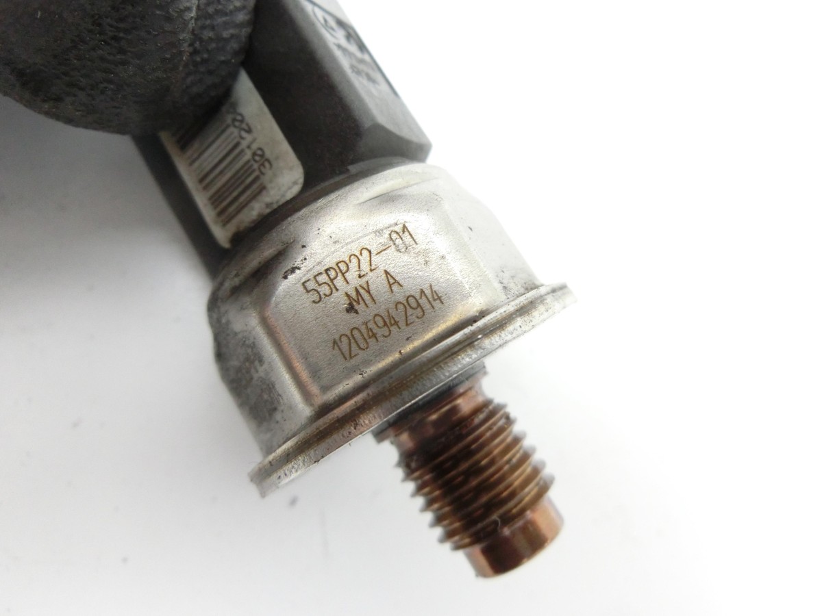 Mercedes S204 W204 11-15  CDI 2,1 125KW  Railsensor Drucksensor 55PP22-01 93077521A