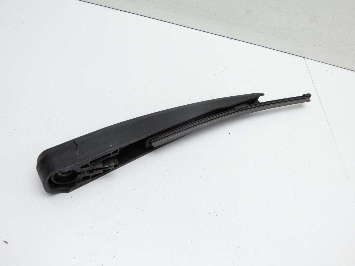 Opel Astra L 21-26 5T Heckwischer Scheibenwischer Wischarm Heckwischerarm Hinten Opel Astra L 21-26 27.04.2023... Vorschau 4