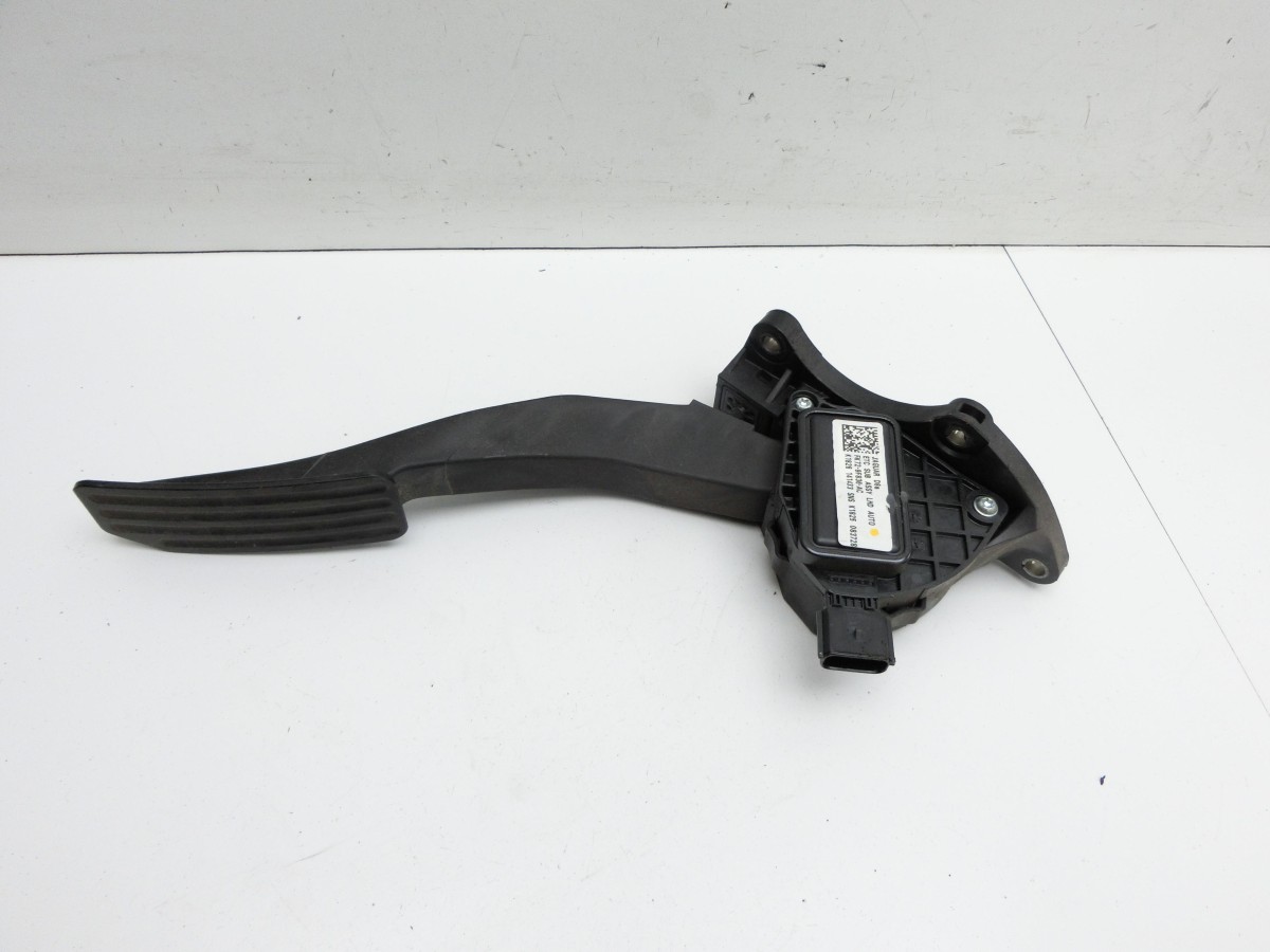 Jaguar E-Pace X540  2,0d 110KW  Gaswertgeber Gaspedal J9C13012 FK72-9F836-AC