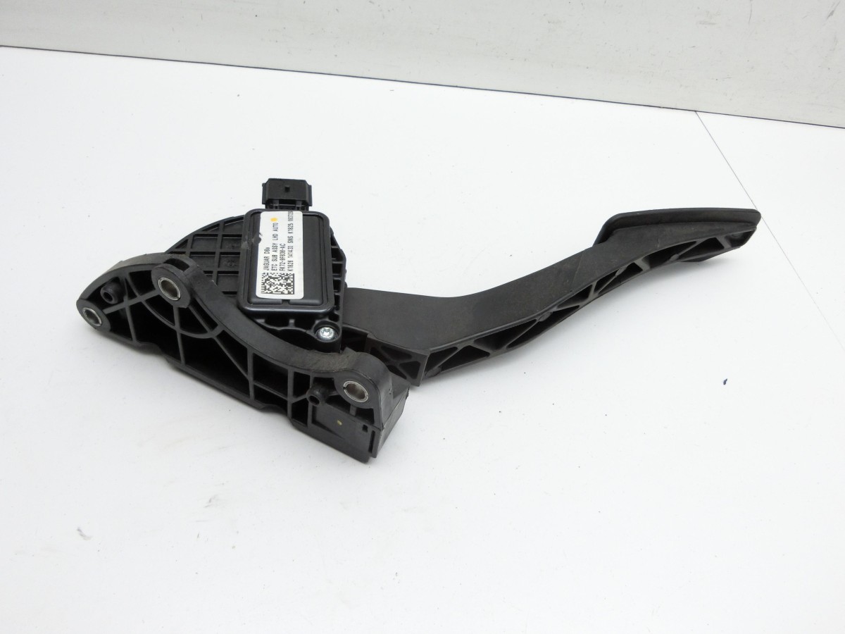Jaguar E-Pace X540  2,0d 110KW  Gaswertgeber Gaspedal J9C13012 FK72-9F836-AC