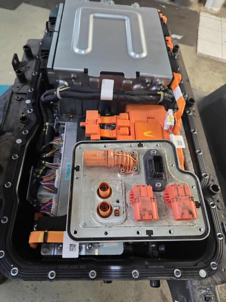 Opel Astra L 21-26 Hybrid 1,6 132KW HV Hochvoltbatterie Batterie Batterie Akku Li-Ion Opel Astra L 21-26 27.04.2023... Vorschau 12