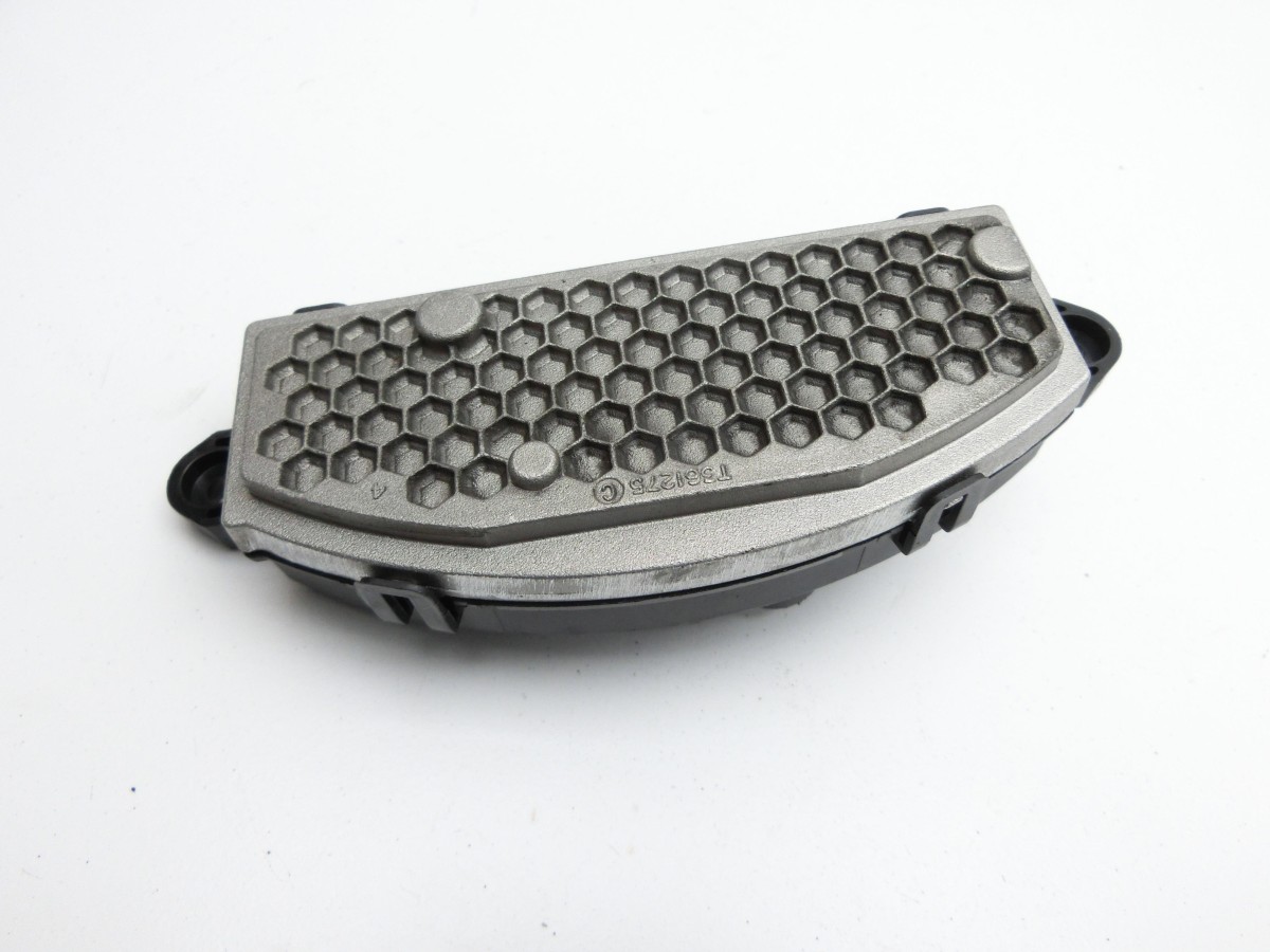 Opel Astra L 21-26  Widerstand Gebläse Lüfter 9837609580 9837790880 271500110R