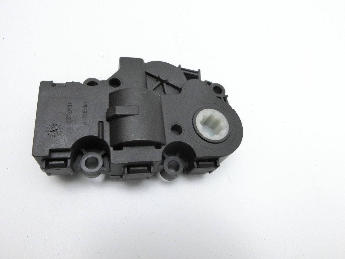 Opel Astra L 21-26  Luftklappenstellmotor Stellmotor Pos.2 410478280 412650920