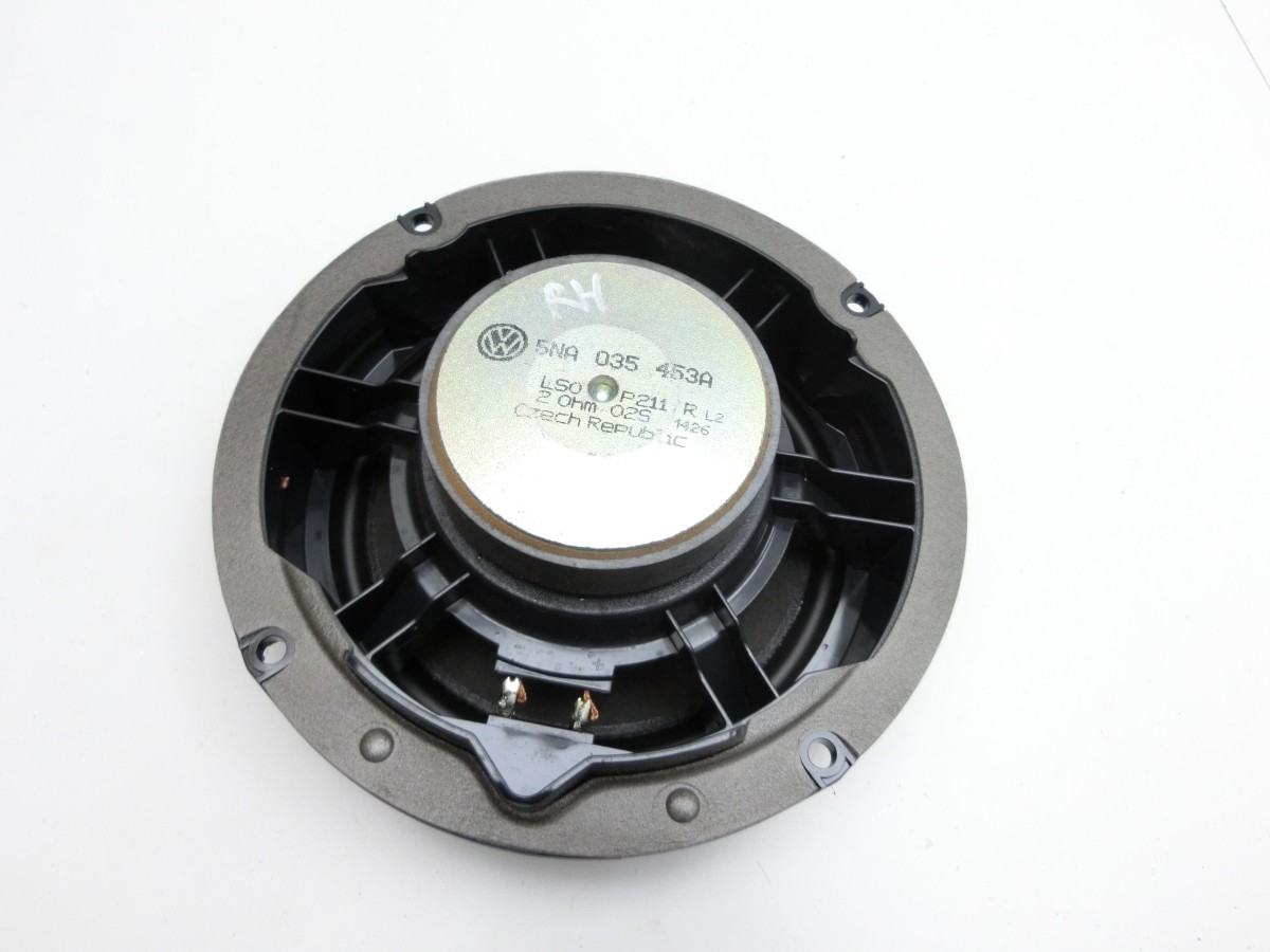 VW Tayron R41   Lautsprecher Tieftöner Links Hinten 5NA035453A