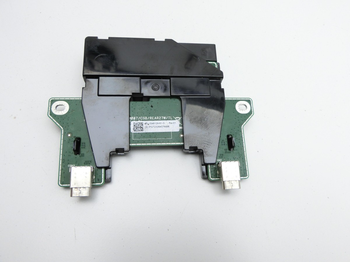 Tesla Model Y LR 20-25  USB-C Buchse 1546129-00-D 1546129-61-D