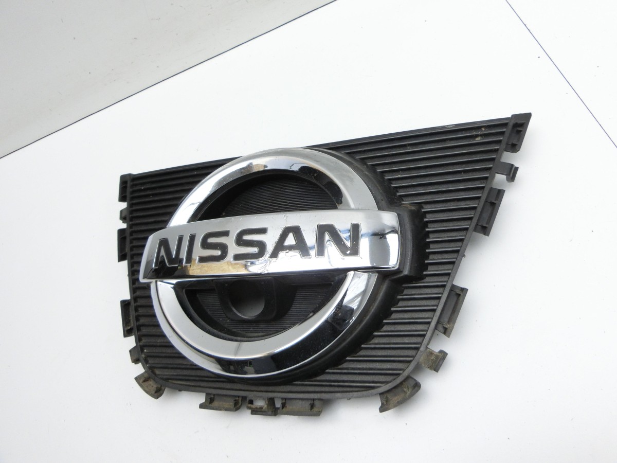 Nissan Qashqai +2 J10 10-13  Emblem Logo 62890BR12A