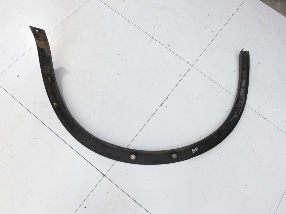 Nissan Qashqai +2 J10 10-13   Leiste für Kotflügel Rechts Hinten GAB        93828BR01A